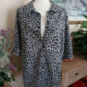 Liz & Me/leopard top